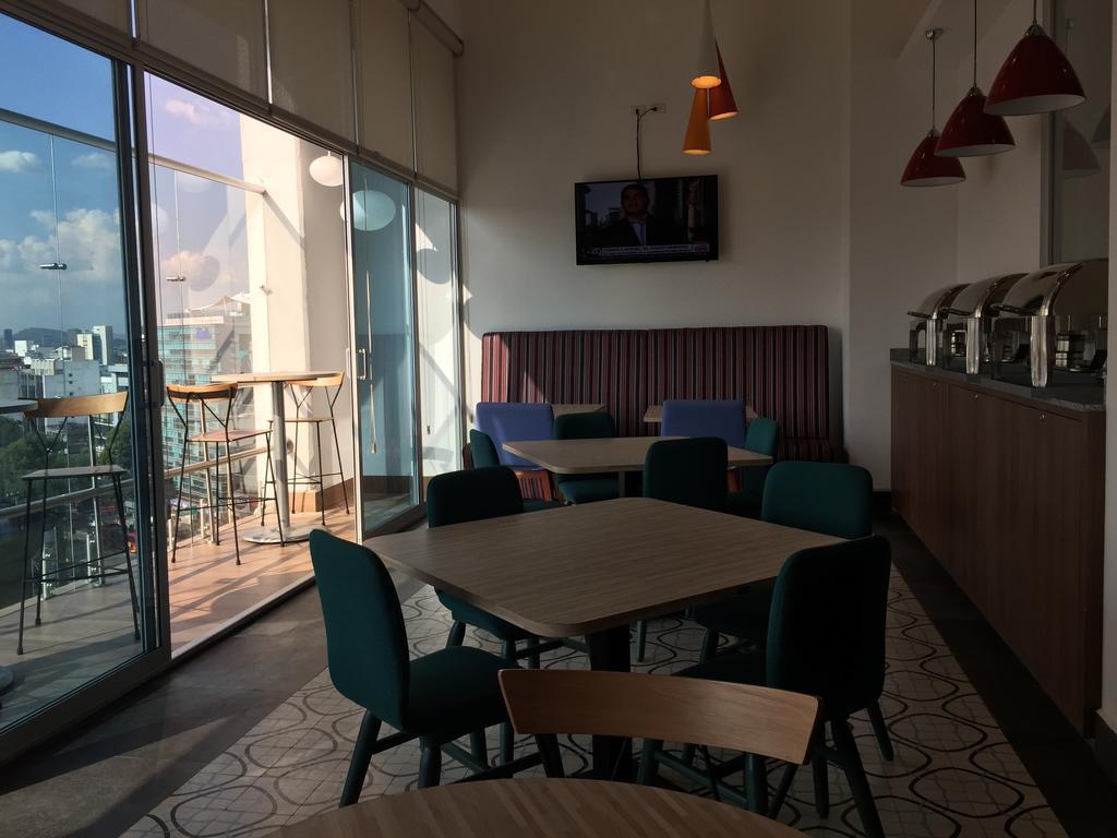 Tryp By Wyndham Mexico City World Trade Center Area Buitenkant foto